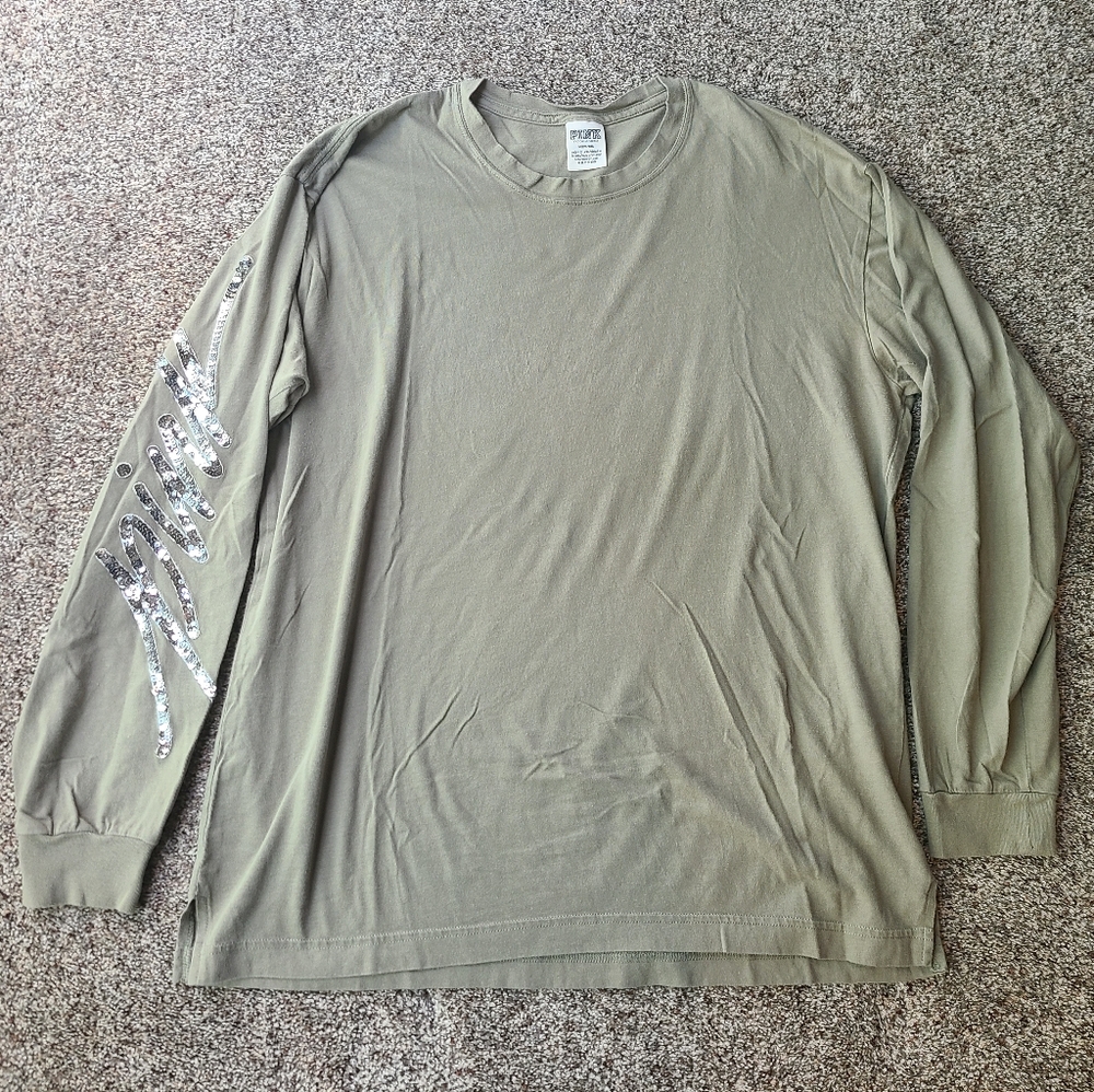 VS PINK Long Sleeve green bling script tshirt